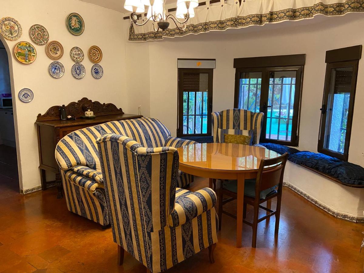 Holiday home Esuri 300m Con 1000m Parcela Privada A 8min De Puy Du Fou